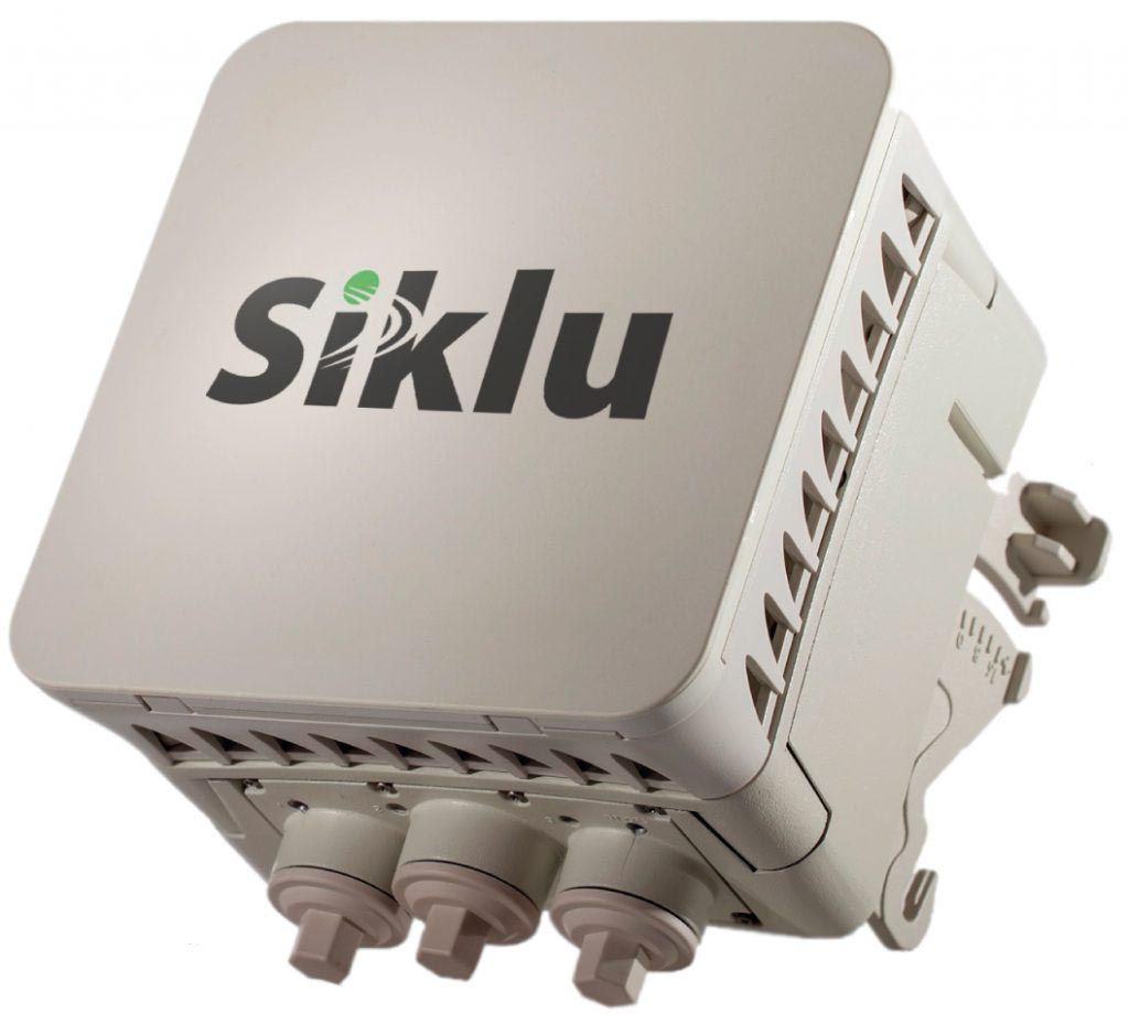 Etherhaul 700 Series - 70Ghz Wireless Millimeter-Wave Bridge