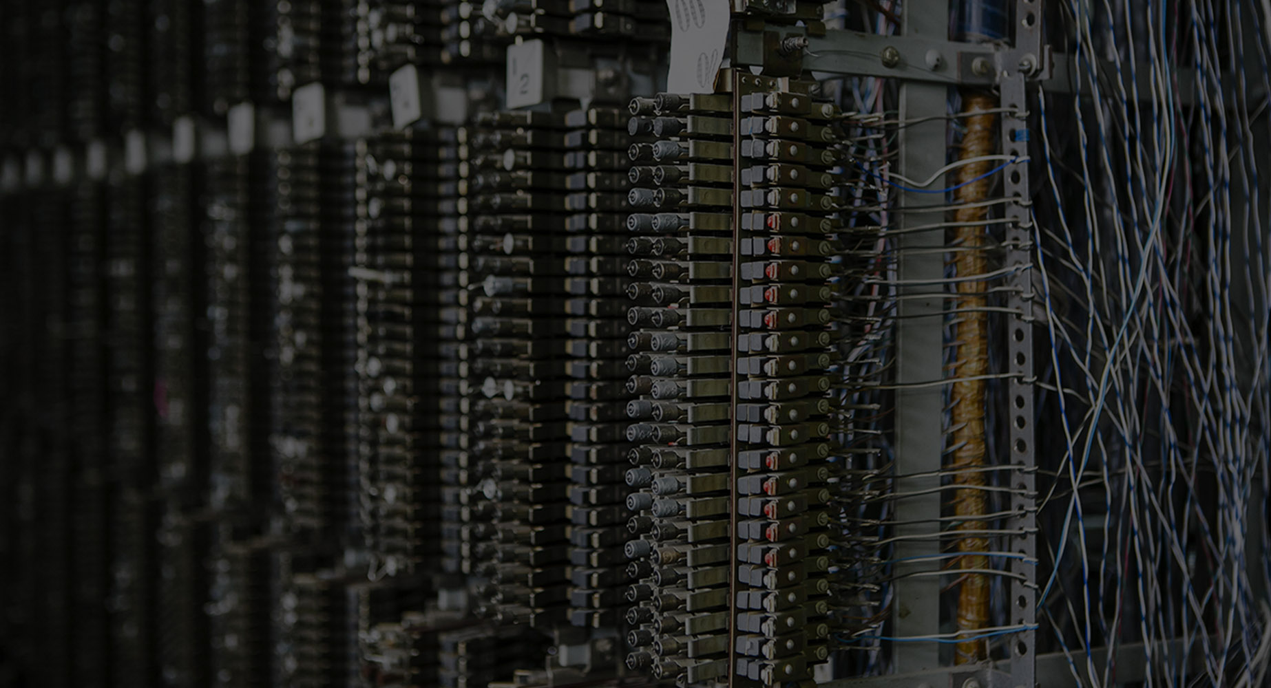 /images/slider_1_cabling.jpg